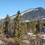 Dachstein Blick Апартаменты Бад Гоисерн